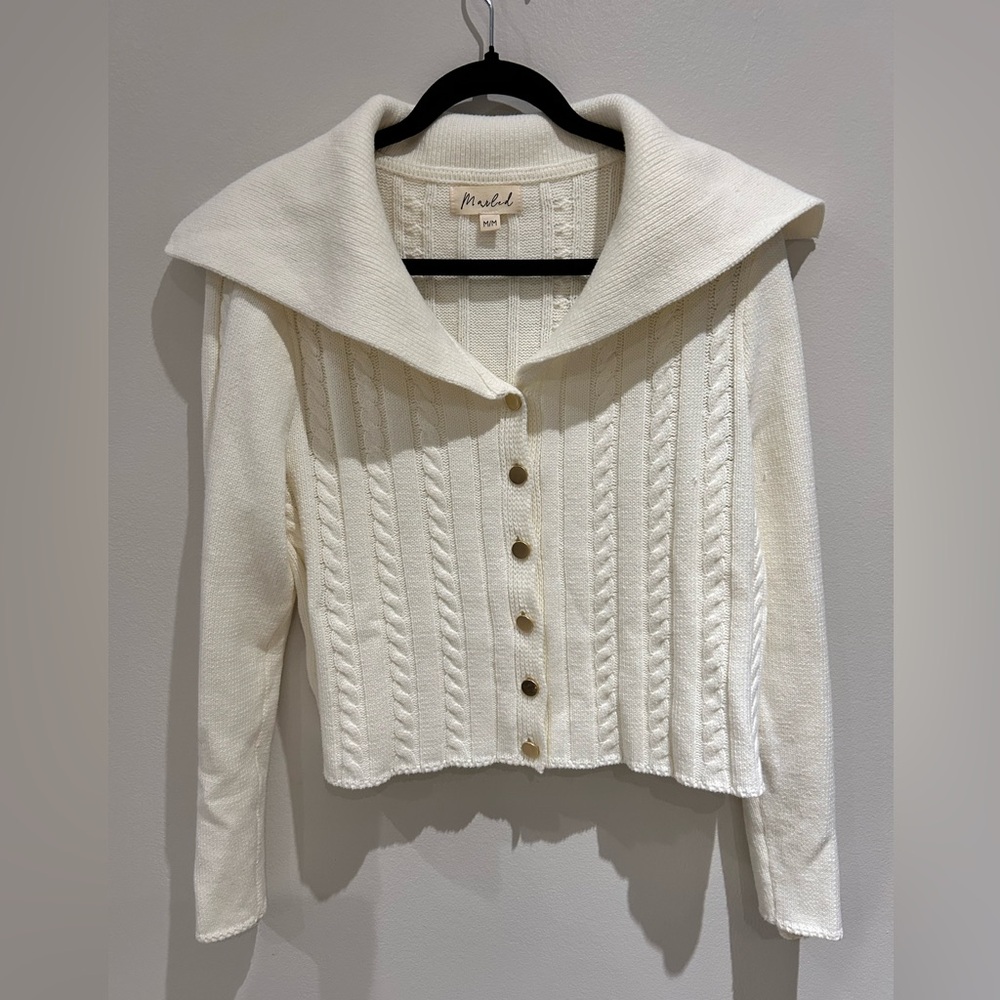 Trendy Cream Cable Knit Sweater (60% Cotton) 💓